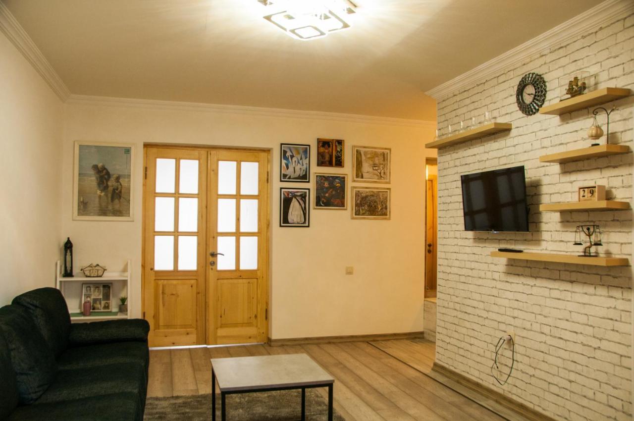 Apartment Near Church Tbilissi Extérieur photo