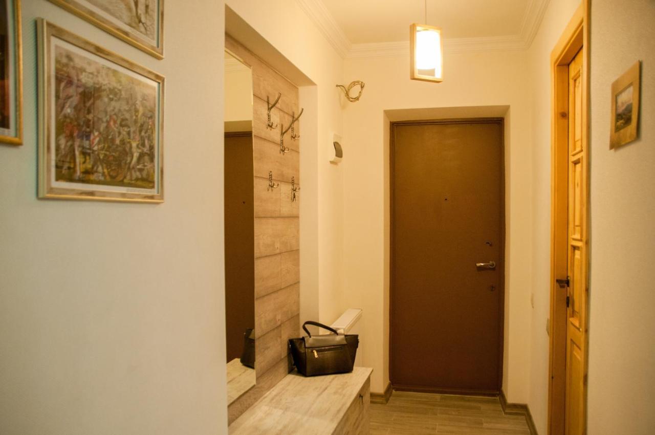 Apartment Near Church Tbilissi Extérieur photo